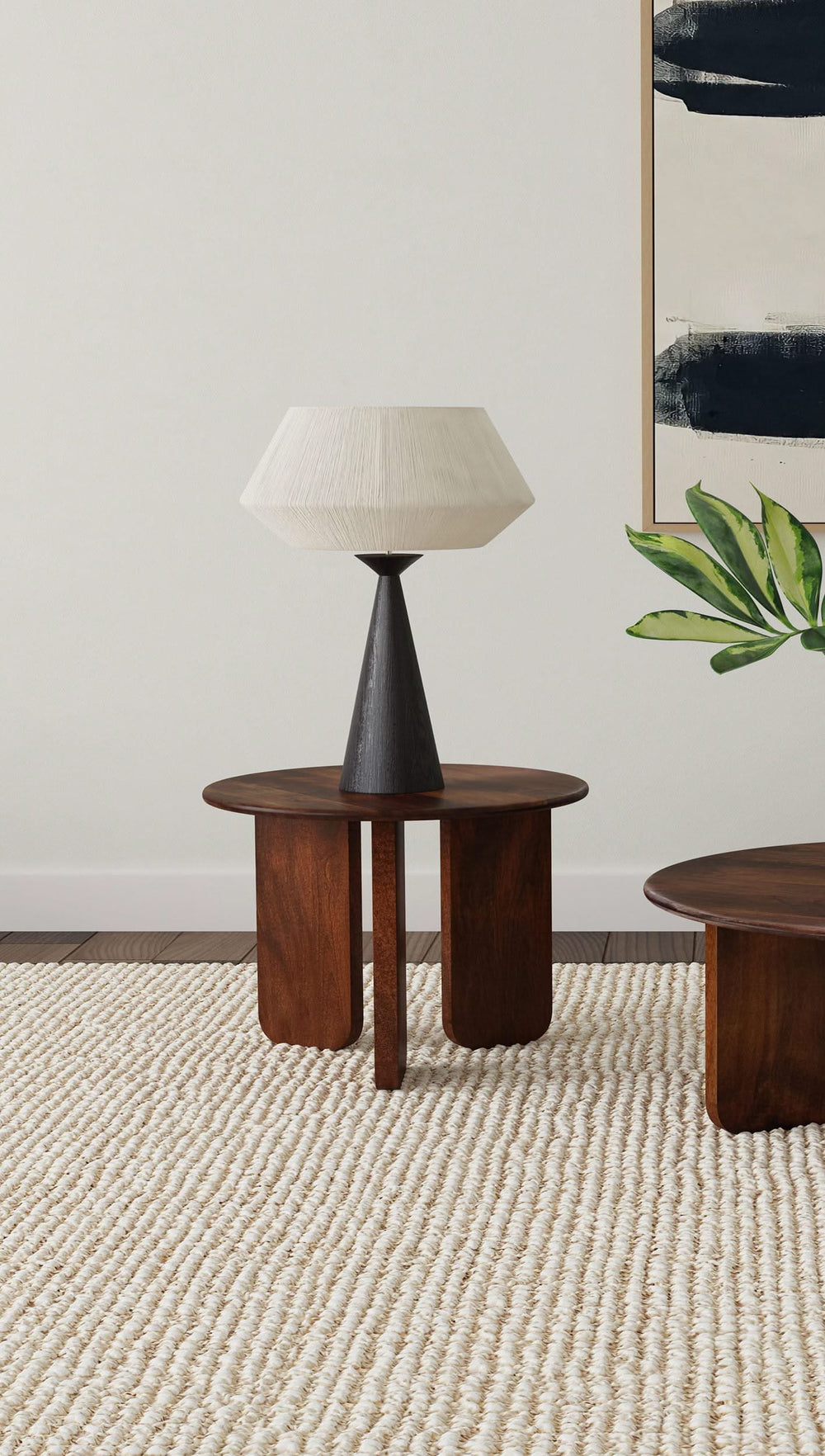 Mesa auxiliar redonda Dale de madera maciza de mango marrón