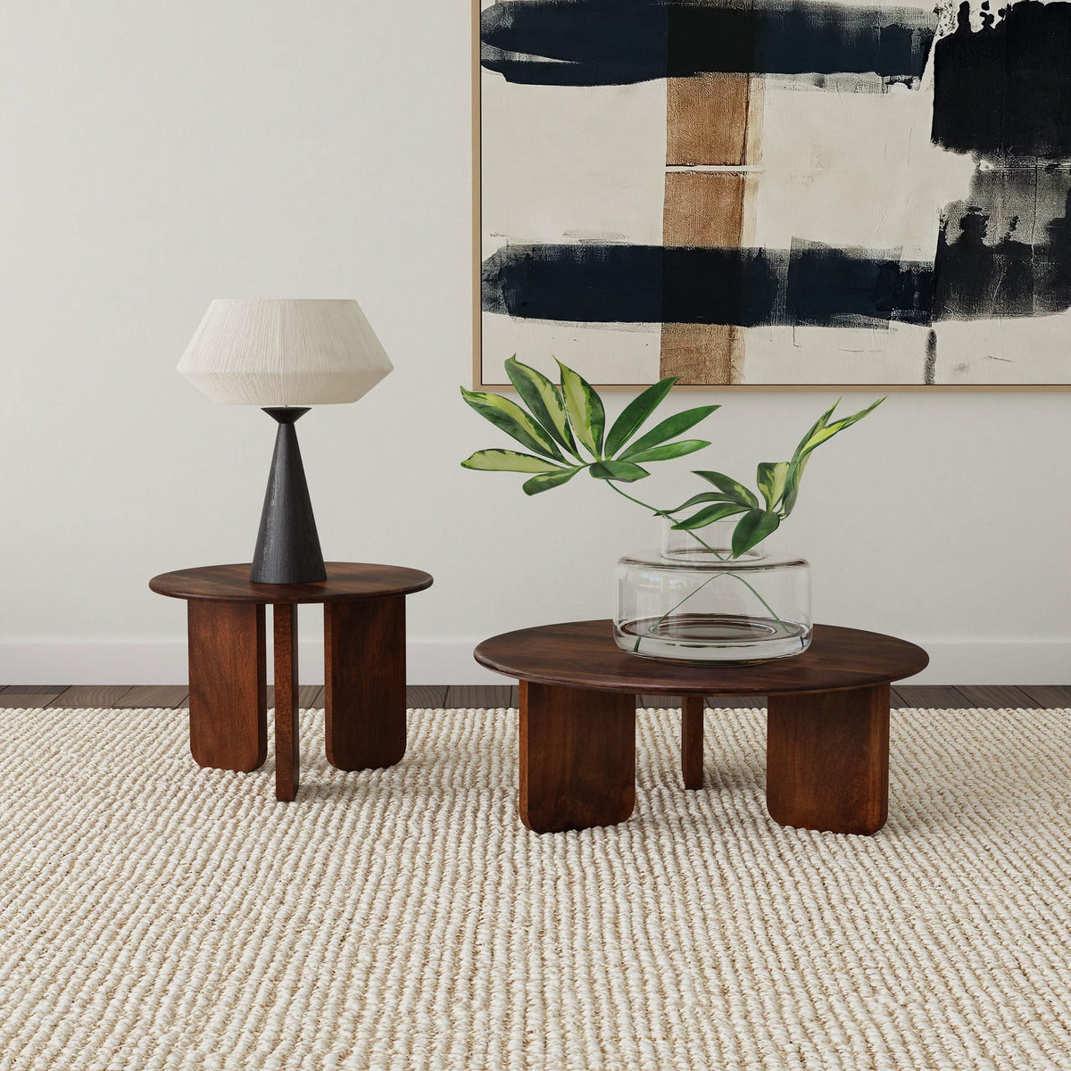 Mesa auxiliar redonda Dale de madera maciza de mango marrón