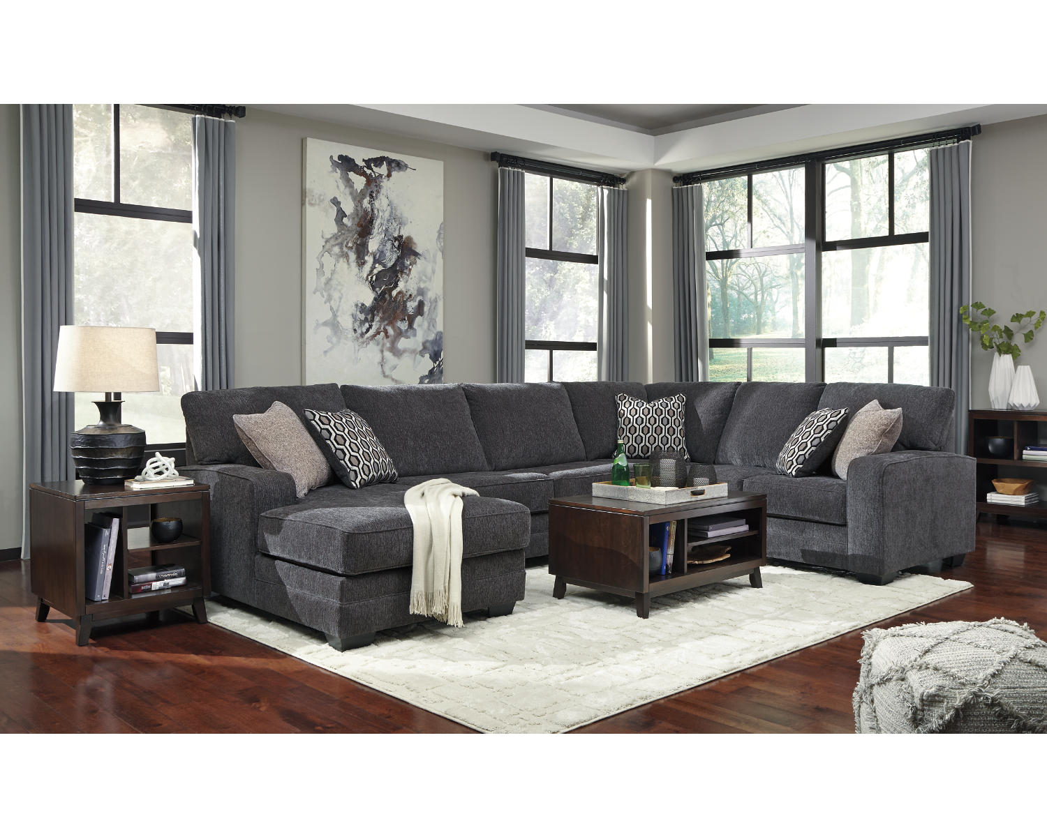 Tracling 3-Piece Sectional with Chaise