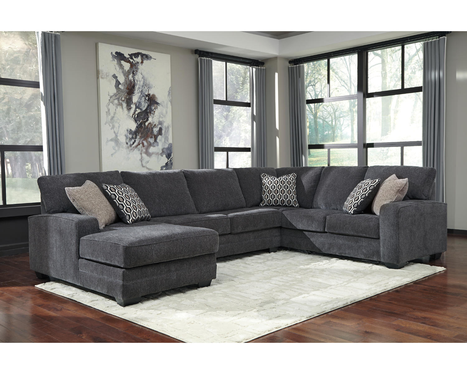 Tracling 3-Piece Sectional with Chaise