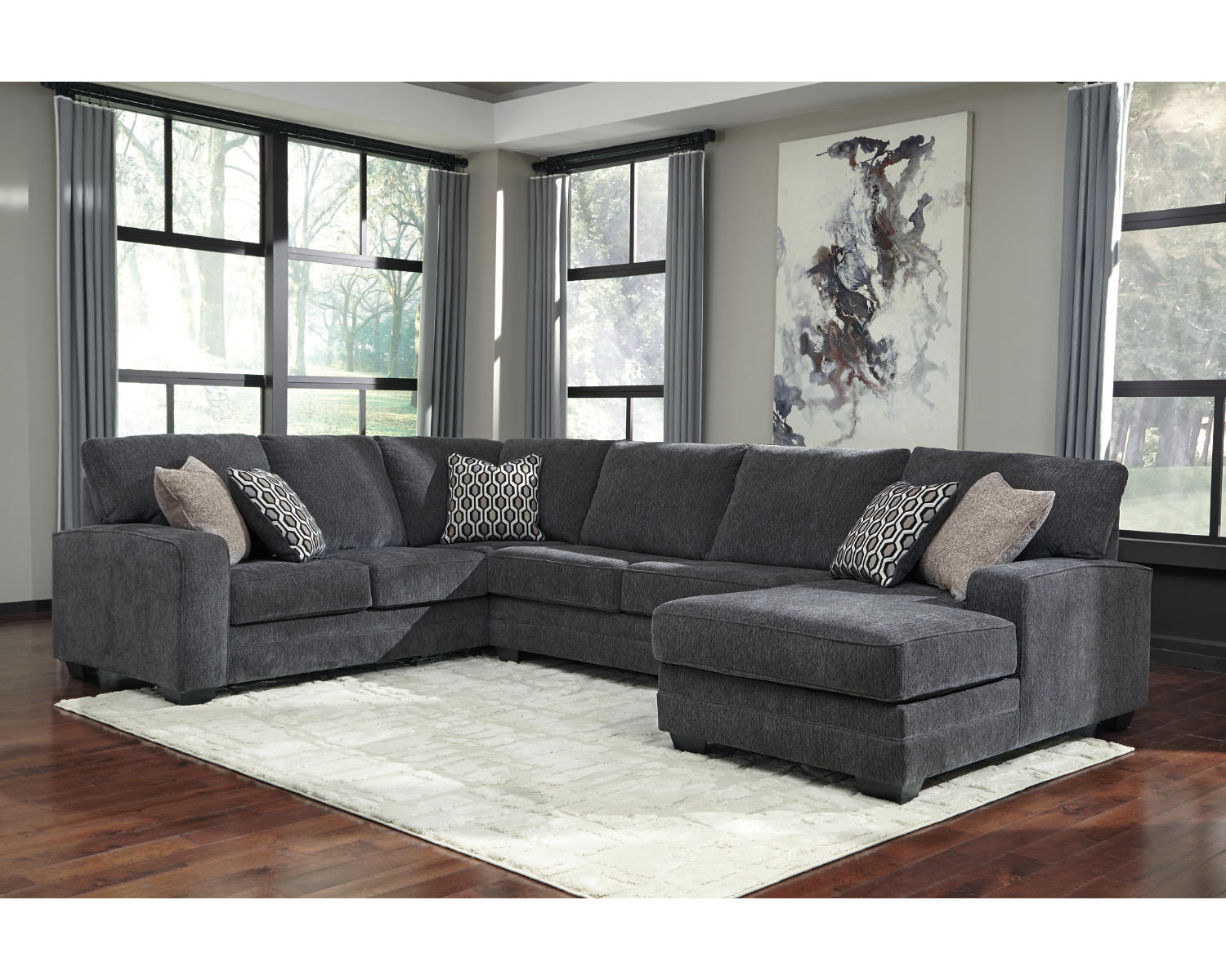 Tracling 3-Piece Sectional with Chaise