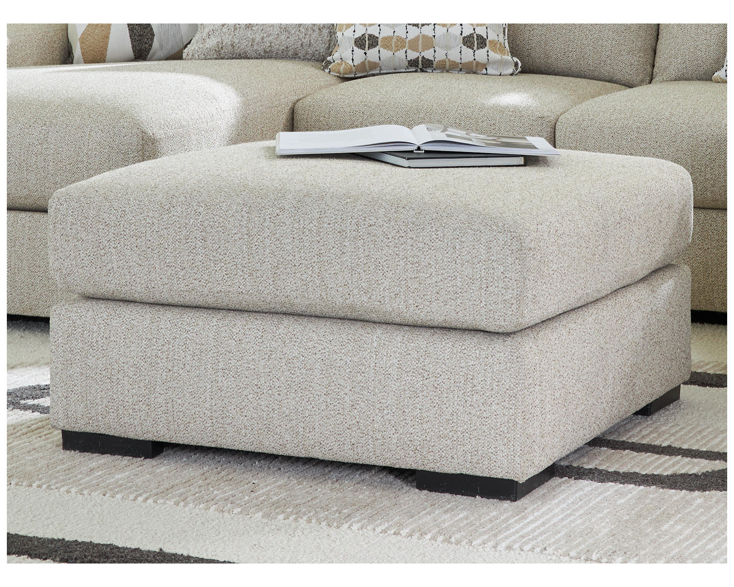 Laurelgrove Oversized Accent Ottoman