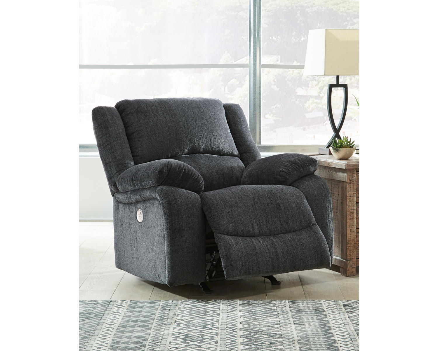Draycoll 2 Power Reclining Loveseats and Recliner
