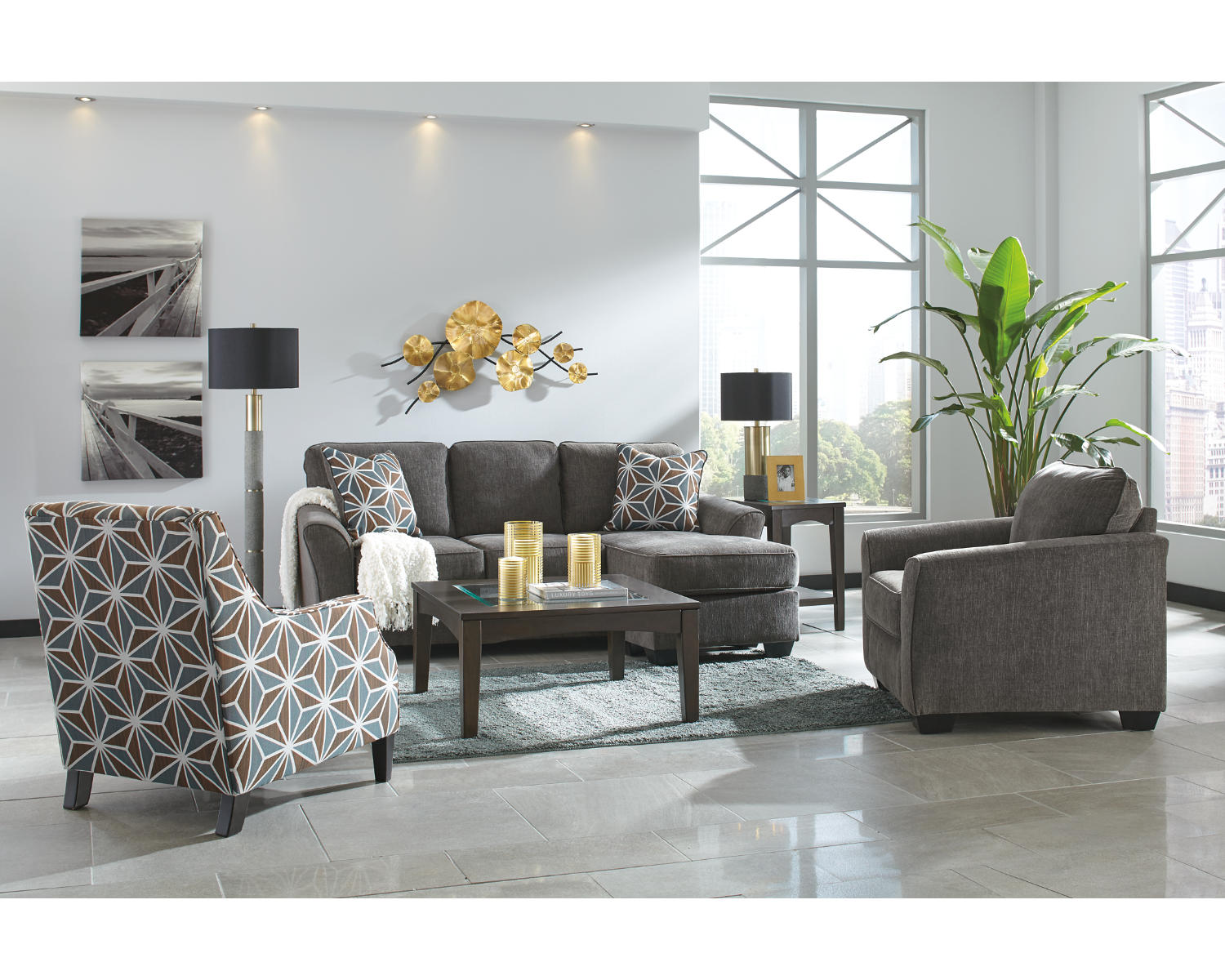 Brise Queen Sofa Chaise Sleeper