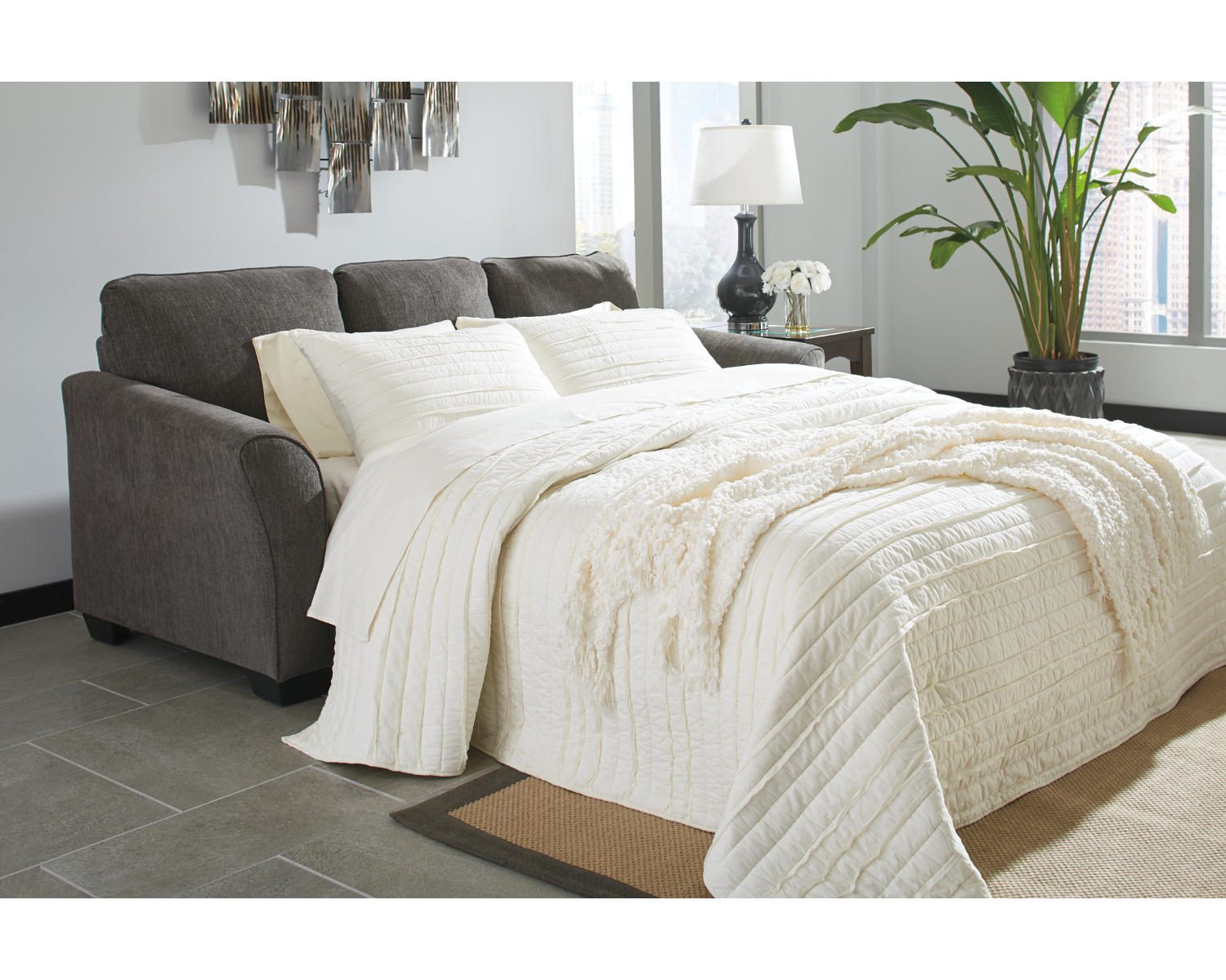 Brise Queen Sofa Chaise Sleeper