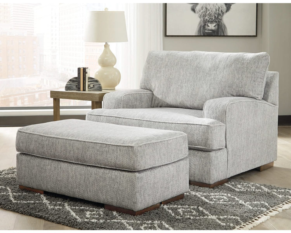 Mercado Chair and Ottoman