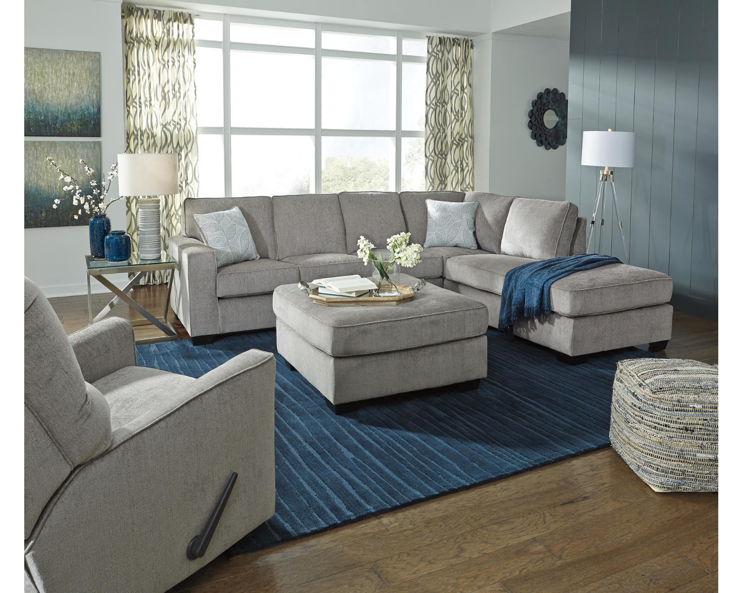 Altari 2-Piece Sleeper Sectional with Chaise