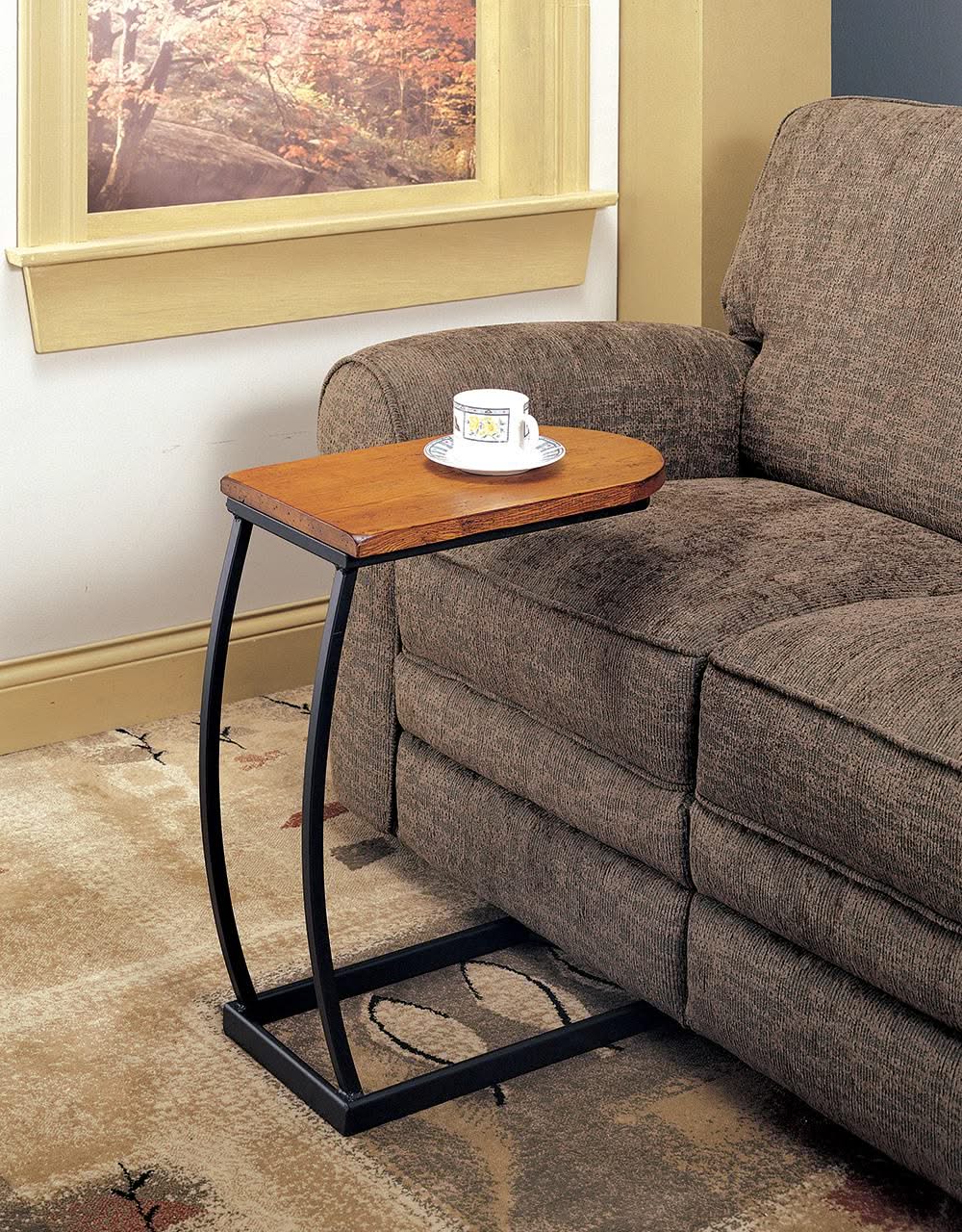 Mesa auxiliar con base de metal marrón y negra