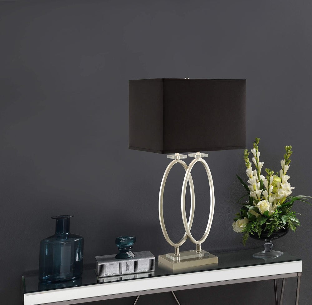 Lámpara de mesa Izuku de 29 pulgadas con pantalla rectangular en níquel cepillado