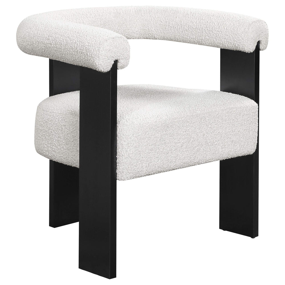 Silla auxiliar tapizada Ramona Boucle color crema