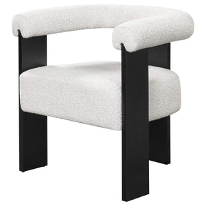 Silla auxiliar tapizada Ramona Boucle color crema