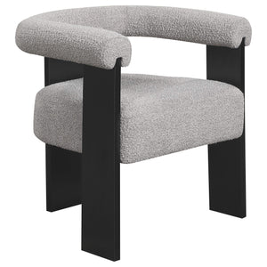 Silla auxiliar tapizada Ramona Boucle en color topo
