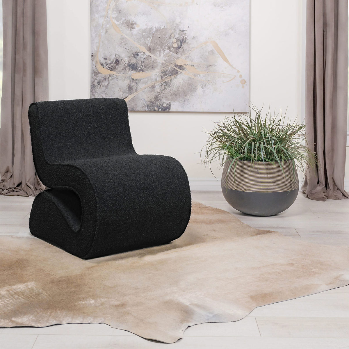 Silla curva sin brazos tapizada Ronea Boucle color carbón