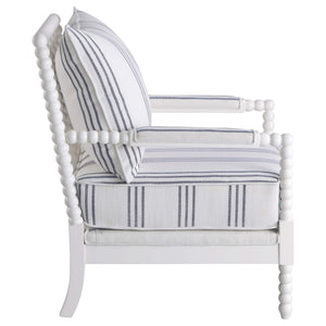 Silla decorativa Bobbin tapizada Blanchett en blanco y azul marino