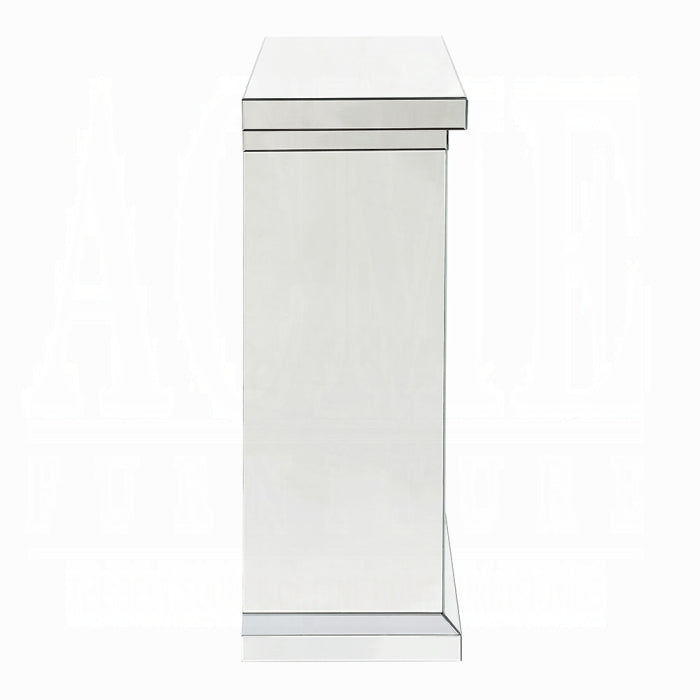Noralie Fireplace