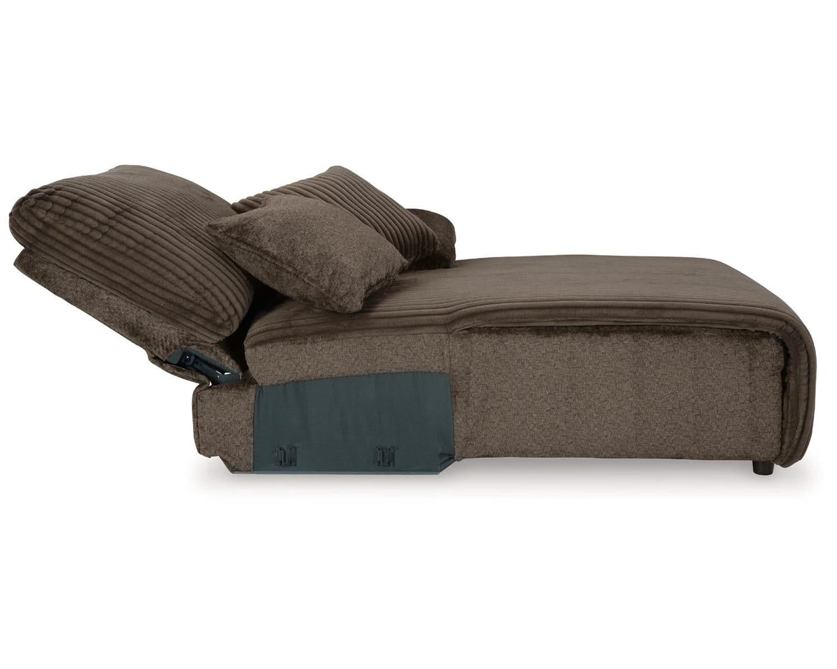 Chaise longue de nivel superior con respaldo de prensa y brazo orientado hacia la derecha