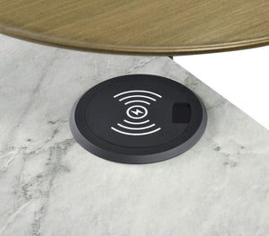 Mesa auxiliar de 3 niveles Ottilie con cargador inalámbrico en blanco y negro