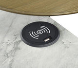 Mesa auxiliar de 3 niveles Ottilie con cargador inalámbrico en blanco y negro