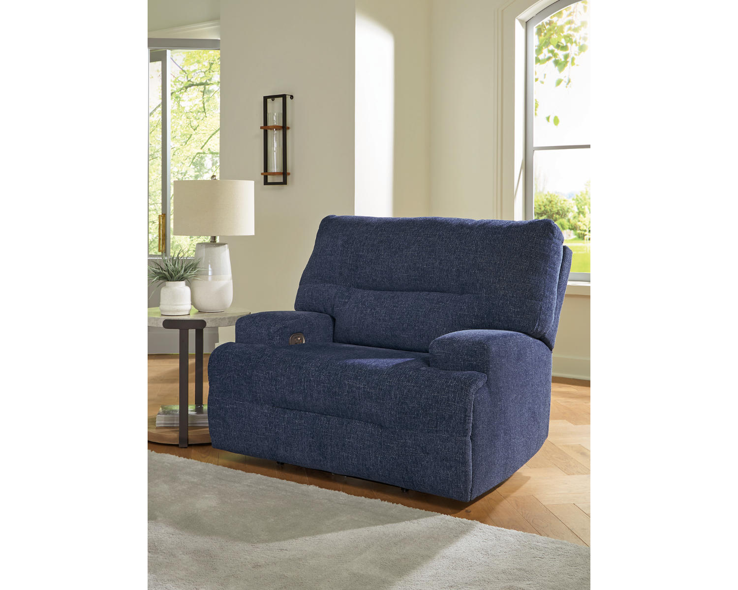 Acklen Place Oversized Power Recliner