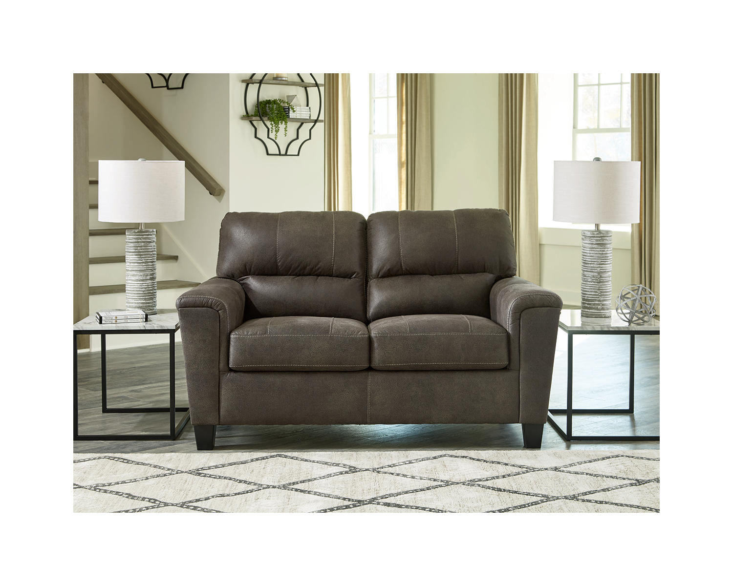 Navi Loveseat