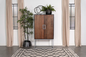 Gabinete de bar para el hogar Borman de 2 puertas para almacenar vinos en nogal y negro