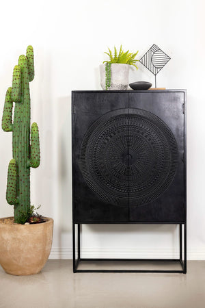 Gabinete decorativo Jenna de 2 puertas de madera de mango con diseño de mandala, color negro