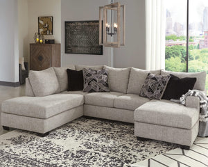 Seccional Megginson de 2 piezas con chaise longue