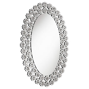 Espejo de pared ovalado Colleen de 31 x 47 pulgadas con flores de cristal plateadas