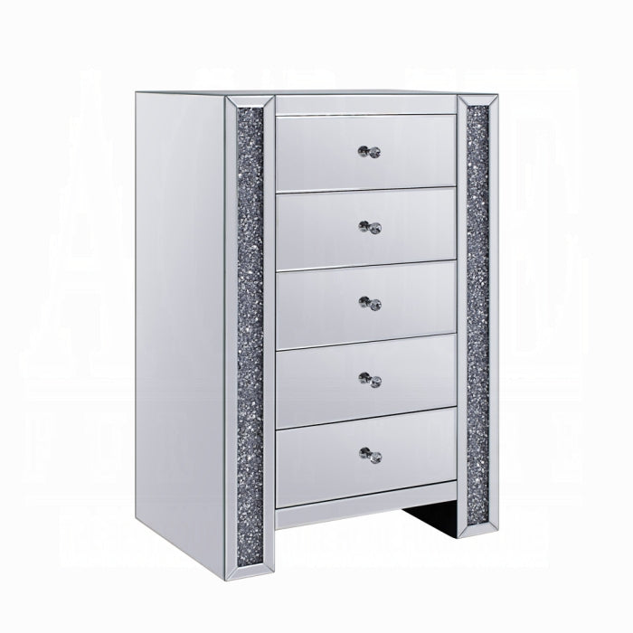 Noralie Cabinet