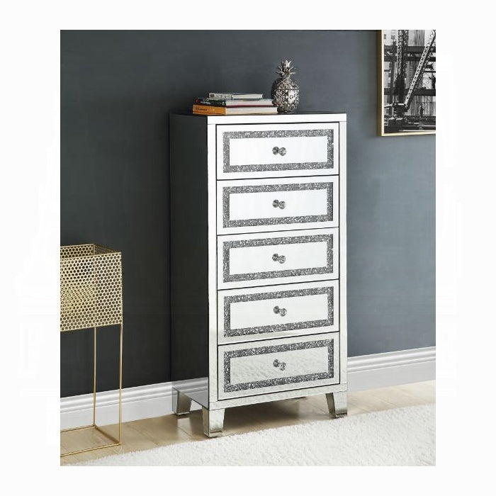 Noralie Cabinet