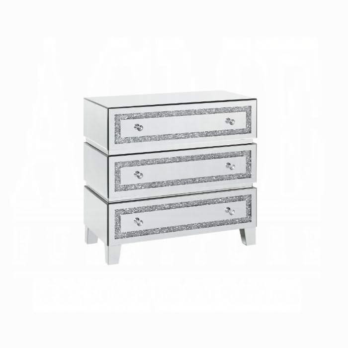 Noralie Cabinet