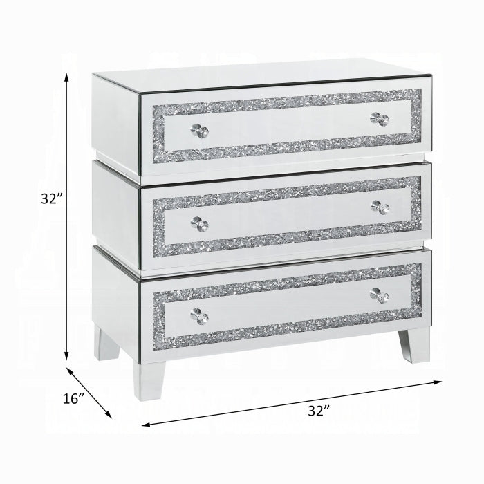 Noralie Cabinet