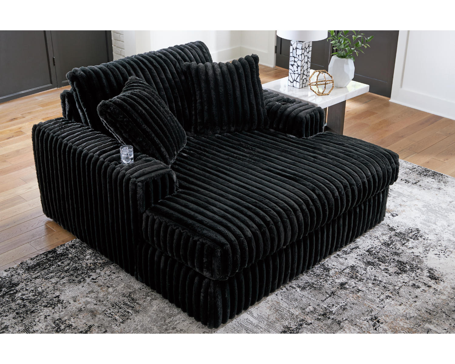 Midnight-Madness Oversized Chaise