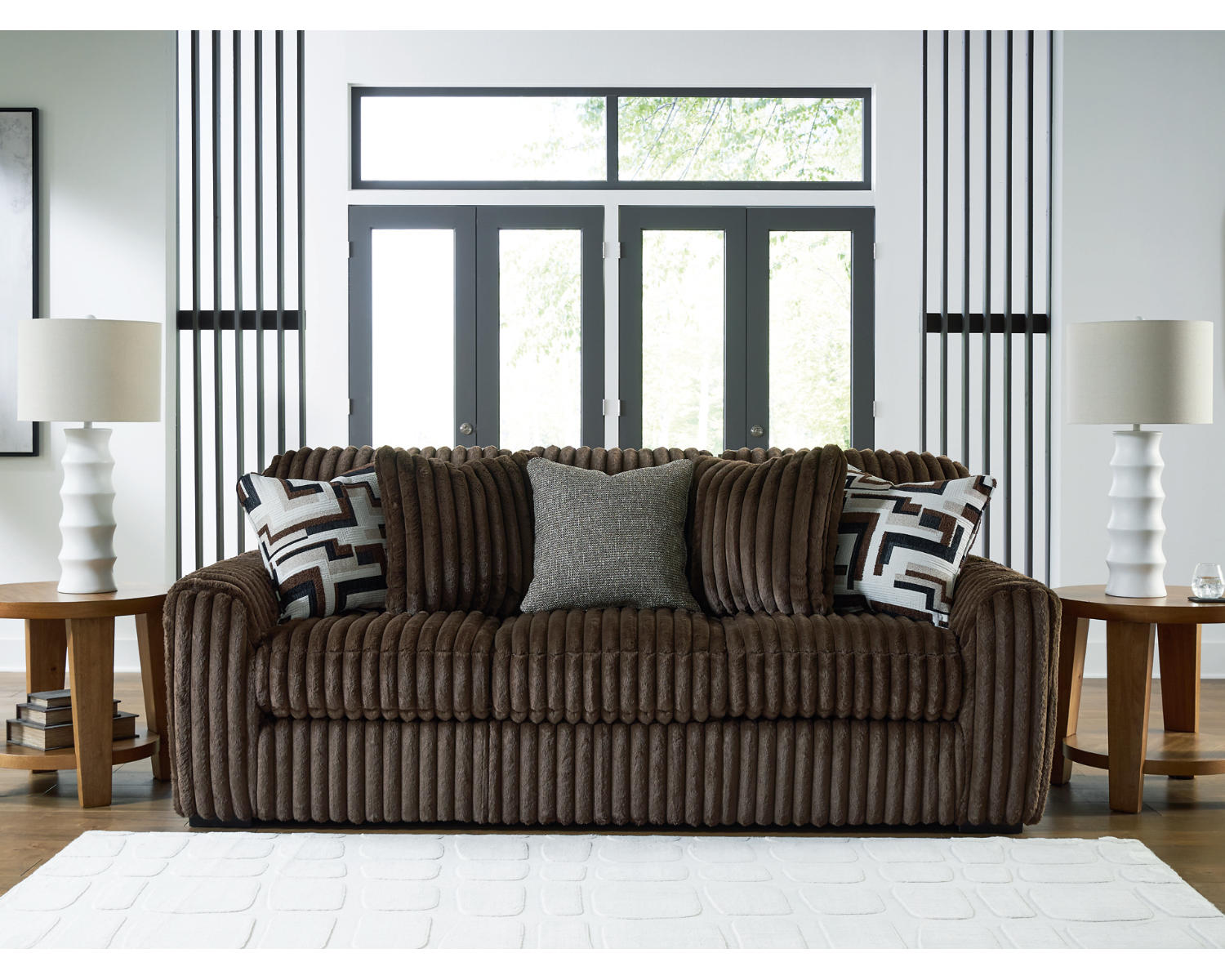 Midnight-Madness Sofa