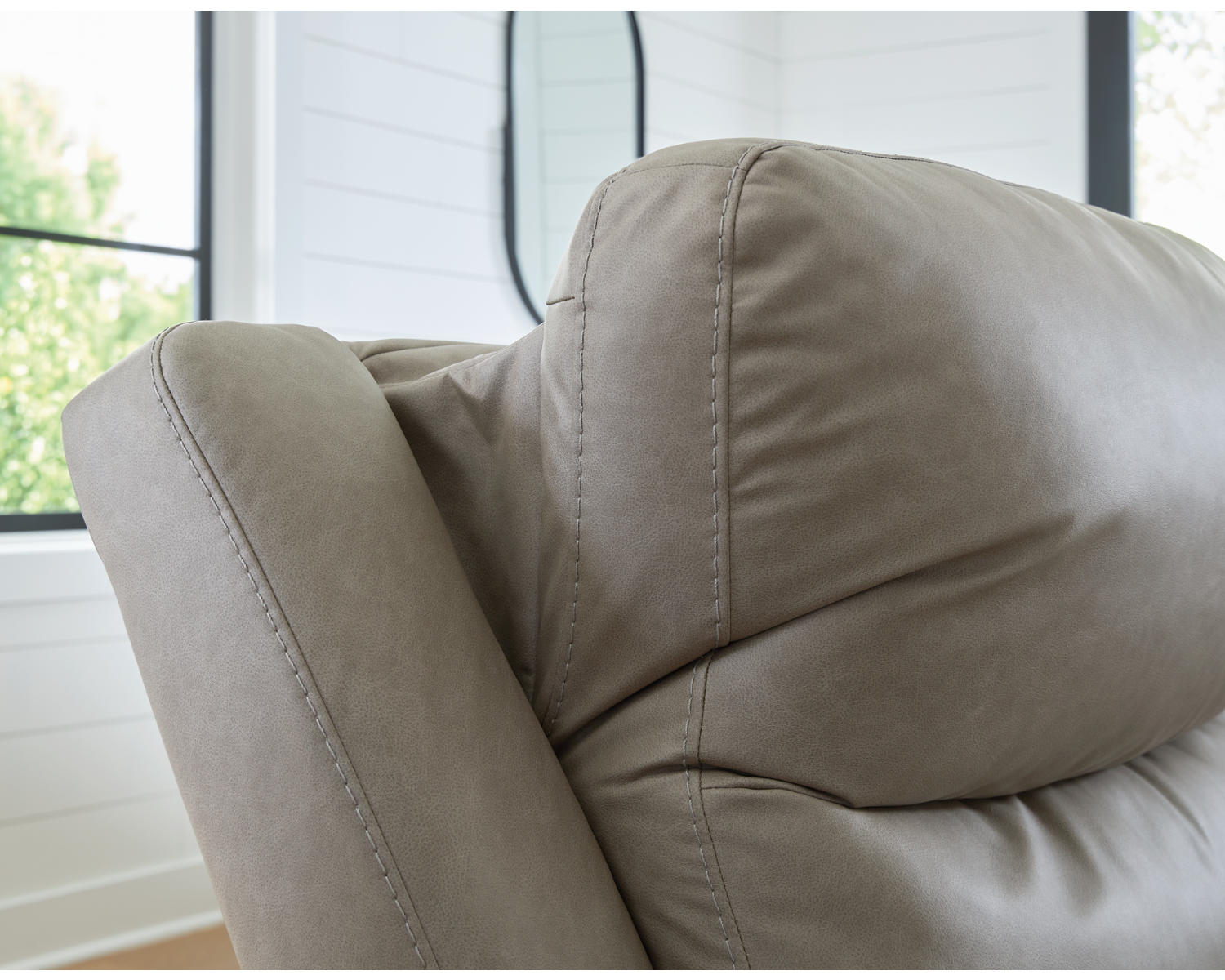 Narwhal Place 2-Piece Reclining Loveseat