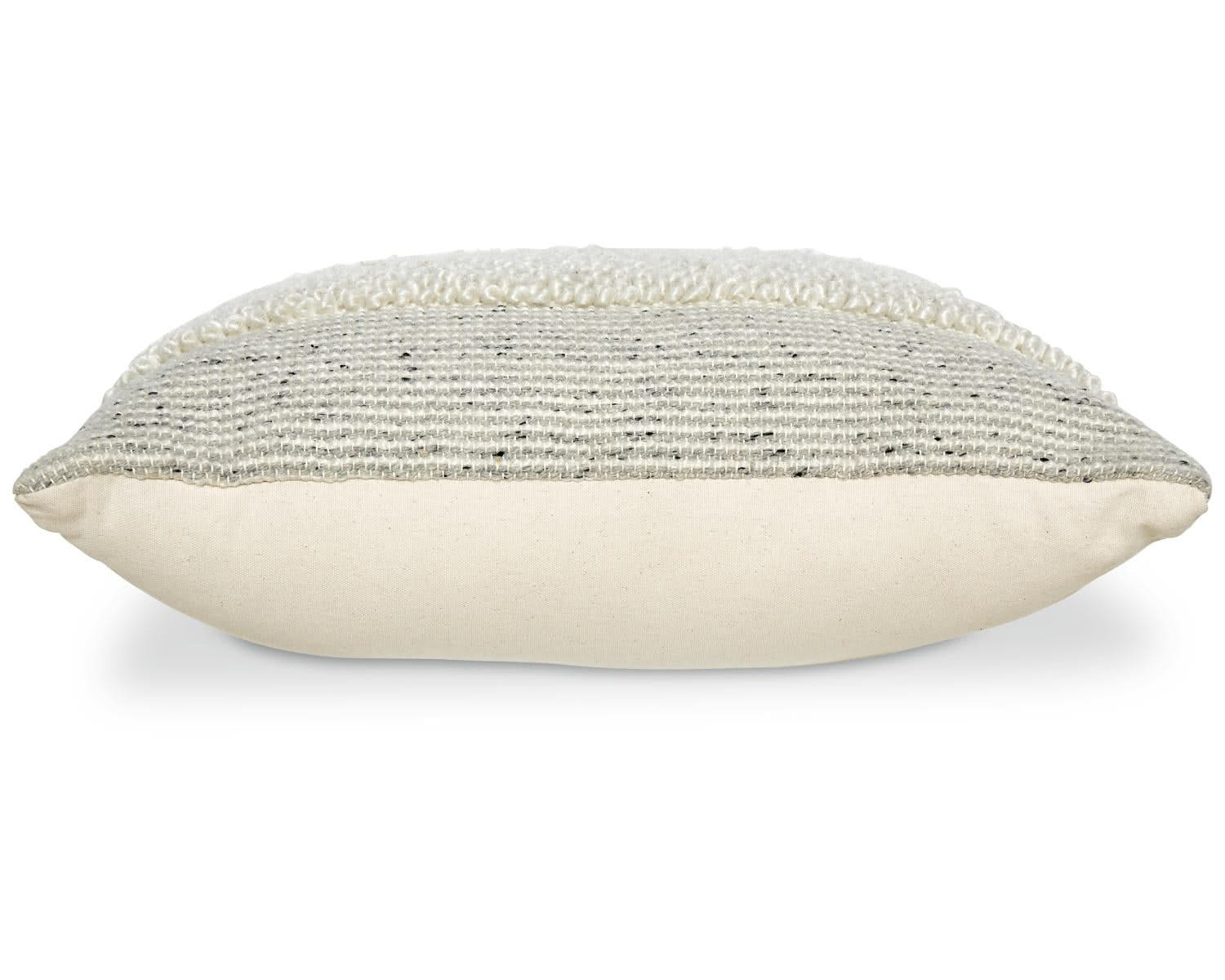 Rowcher Pillow