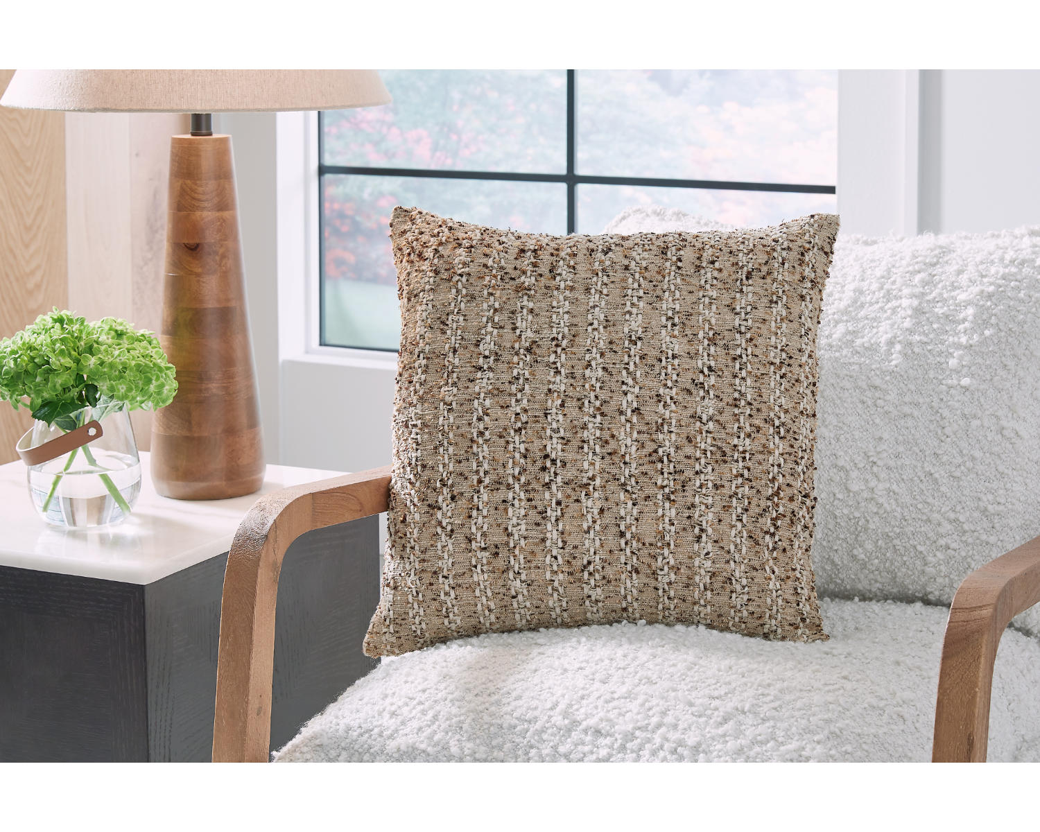 Vorlane Pillow (Set of 4)