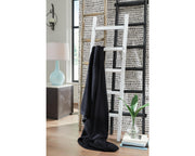 Gayelery Throw (Set of 3)