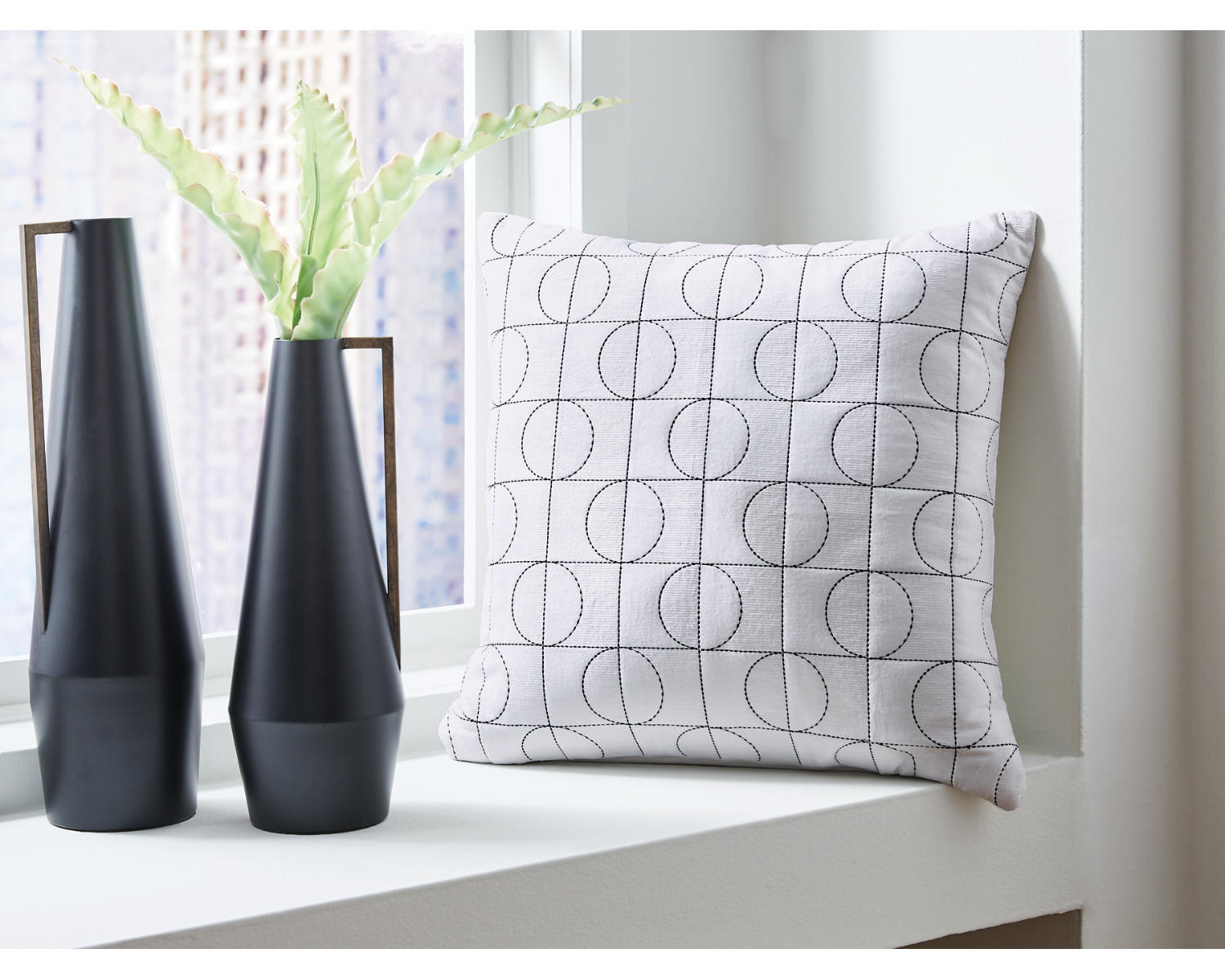 Kydner Pillow (Set of 4)