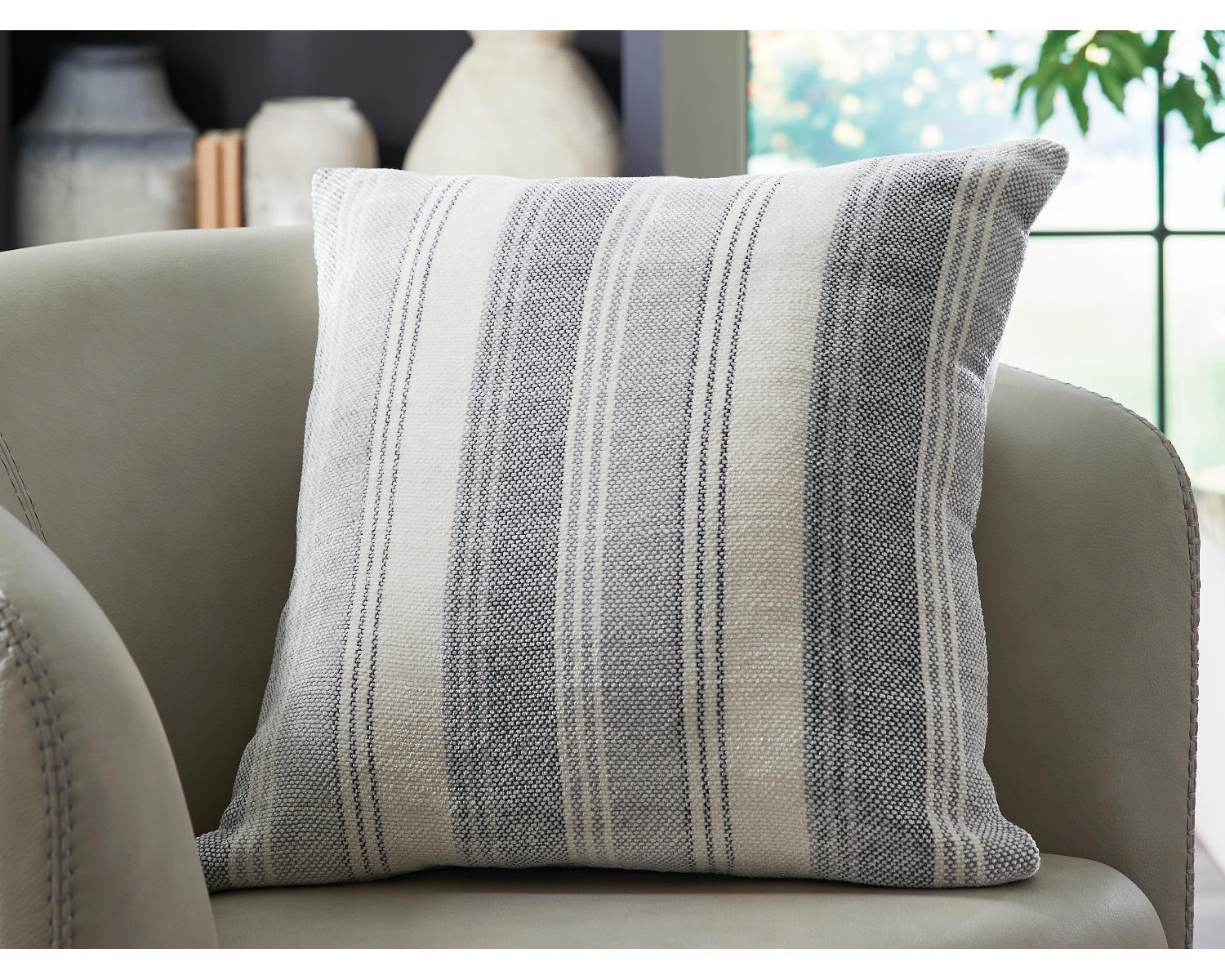 Adikus Pillow (Set of 4)