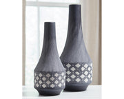 Dornitilla Vase (Set of 2)