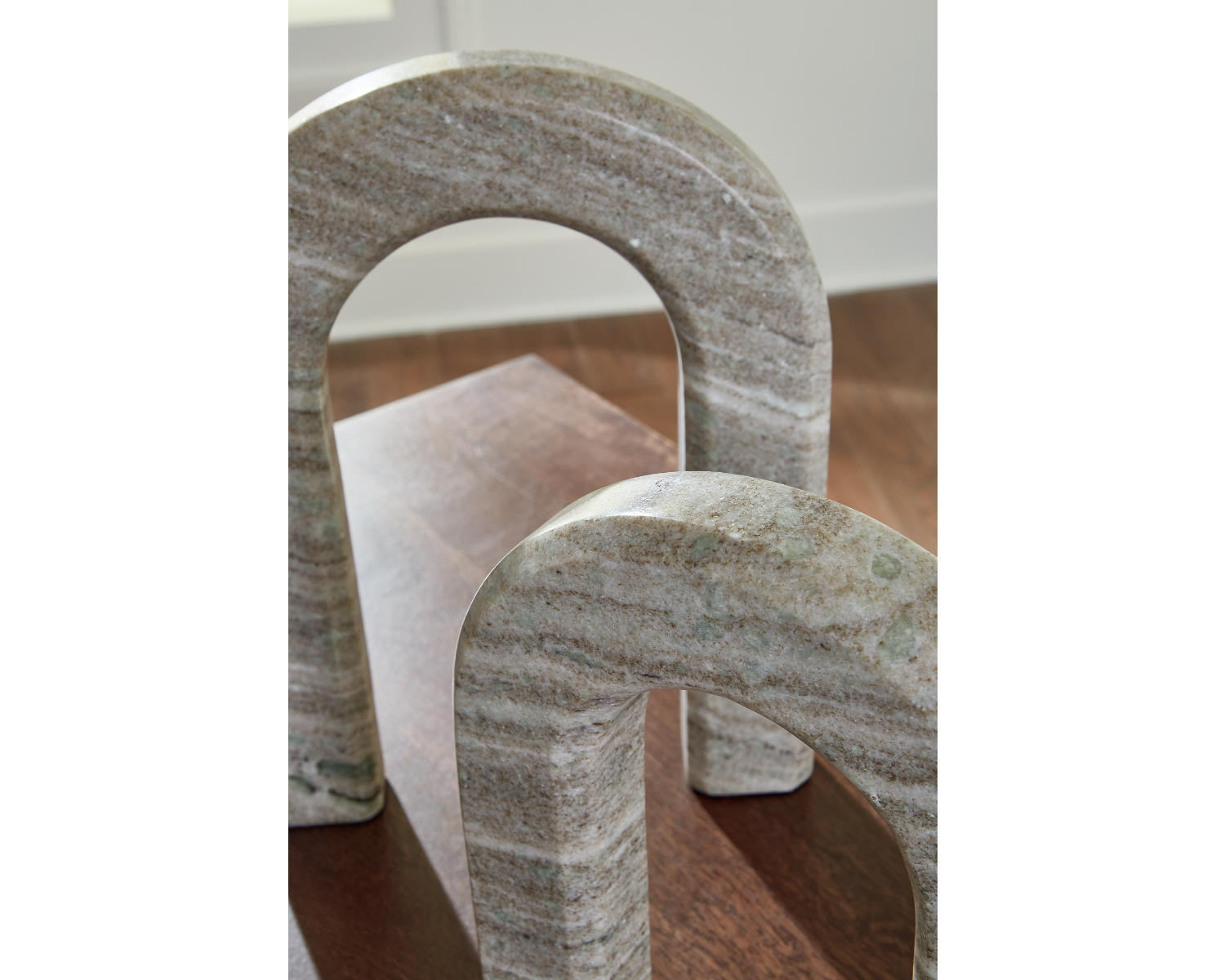 Keithton Sculpture Set (Set of 2)