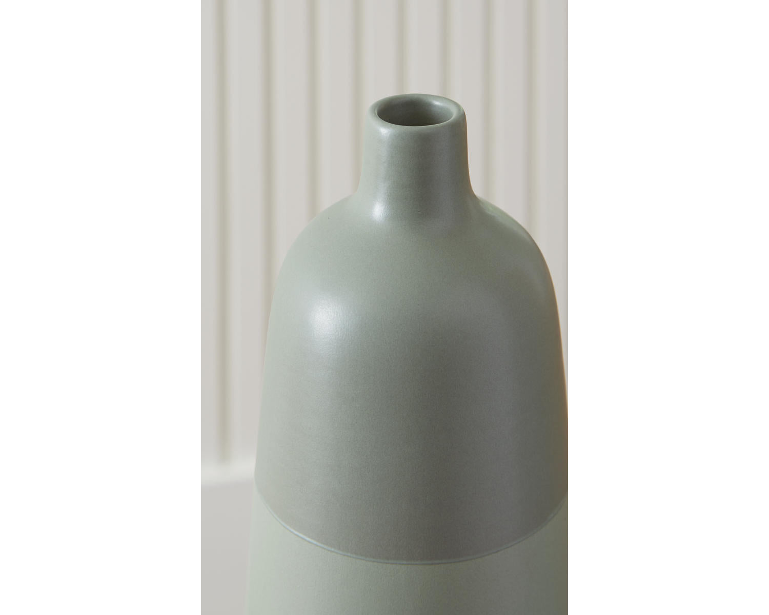 Peerland Vase