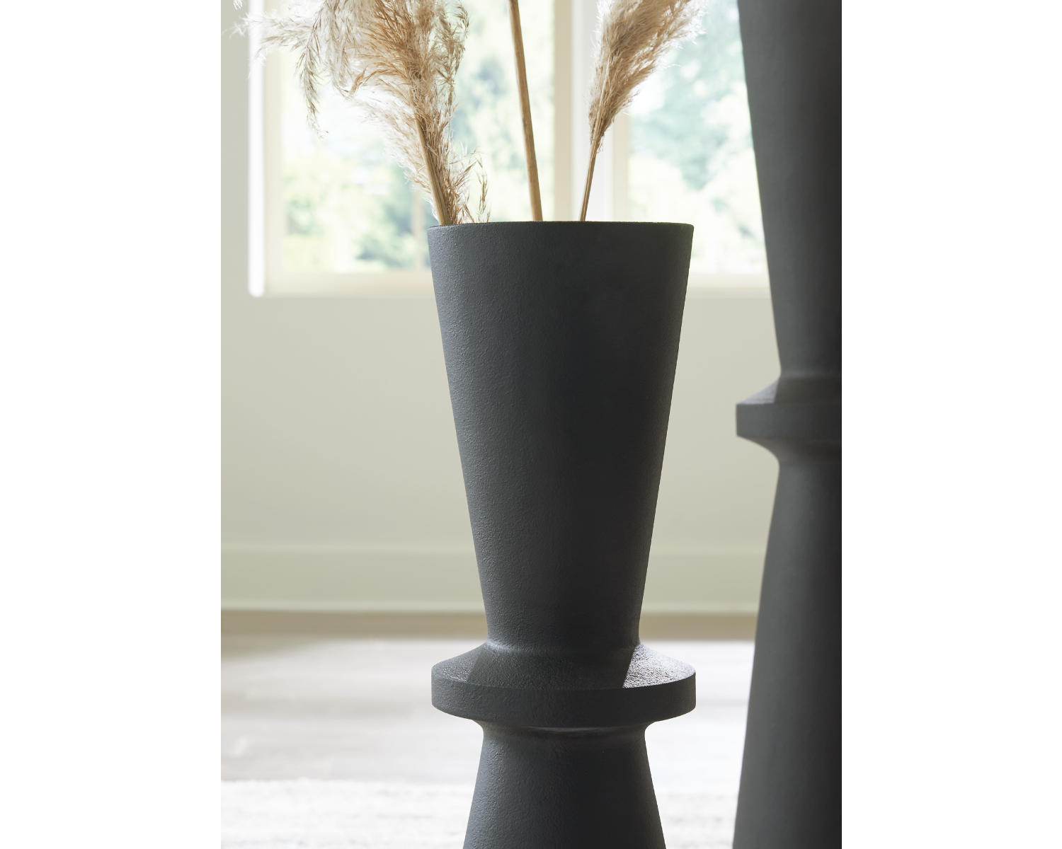 Collisten Vase