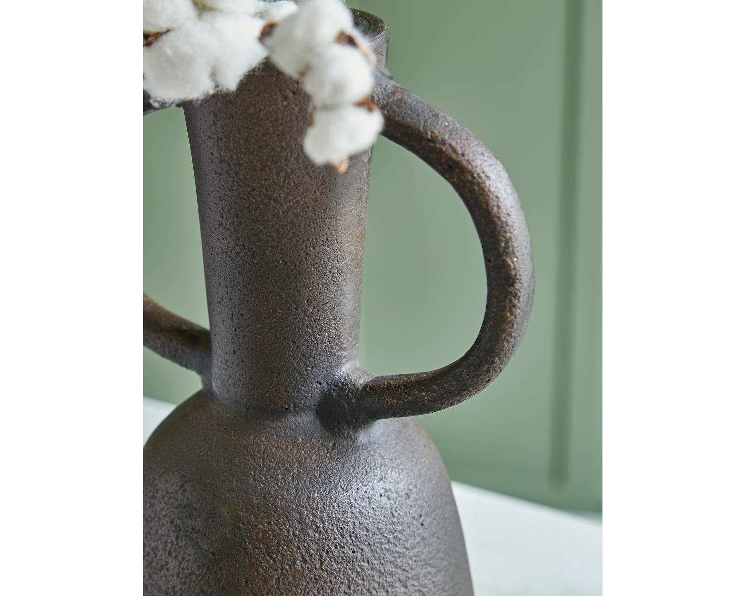 Aadeen Vase