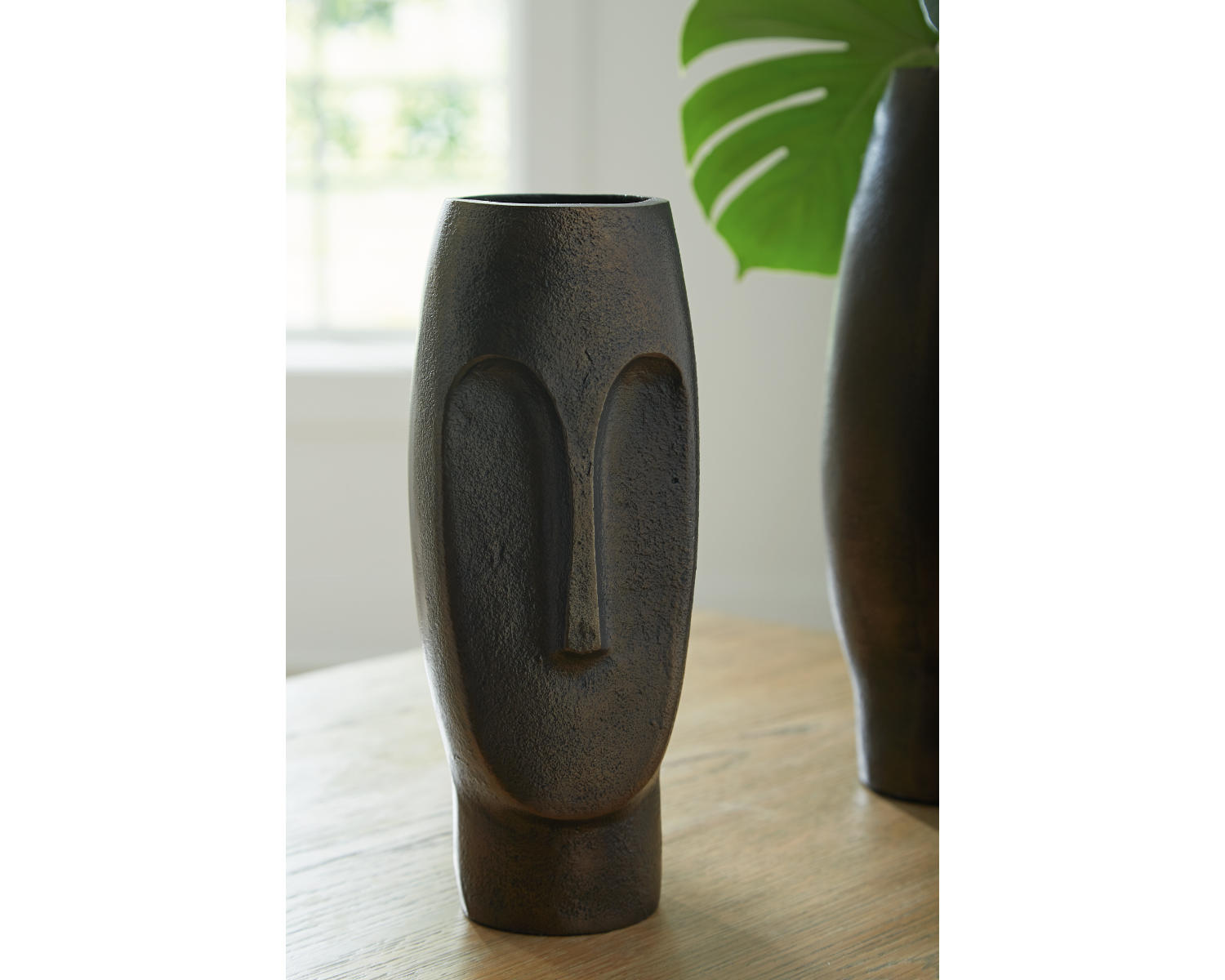Elanman Vase