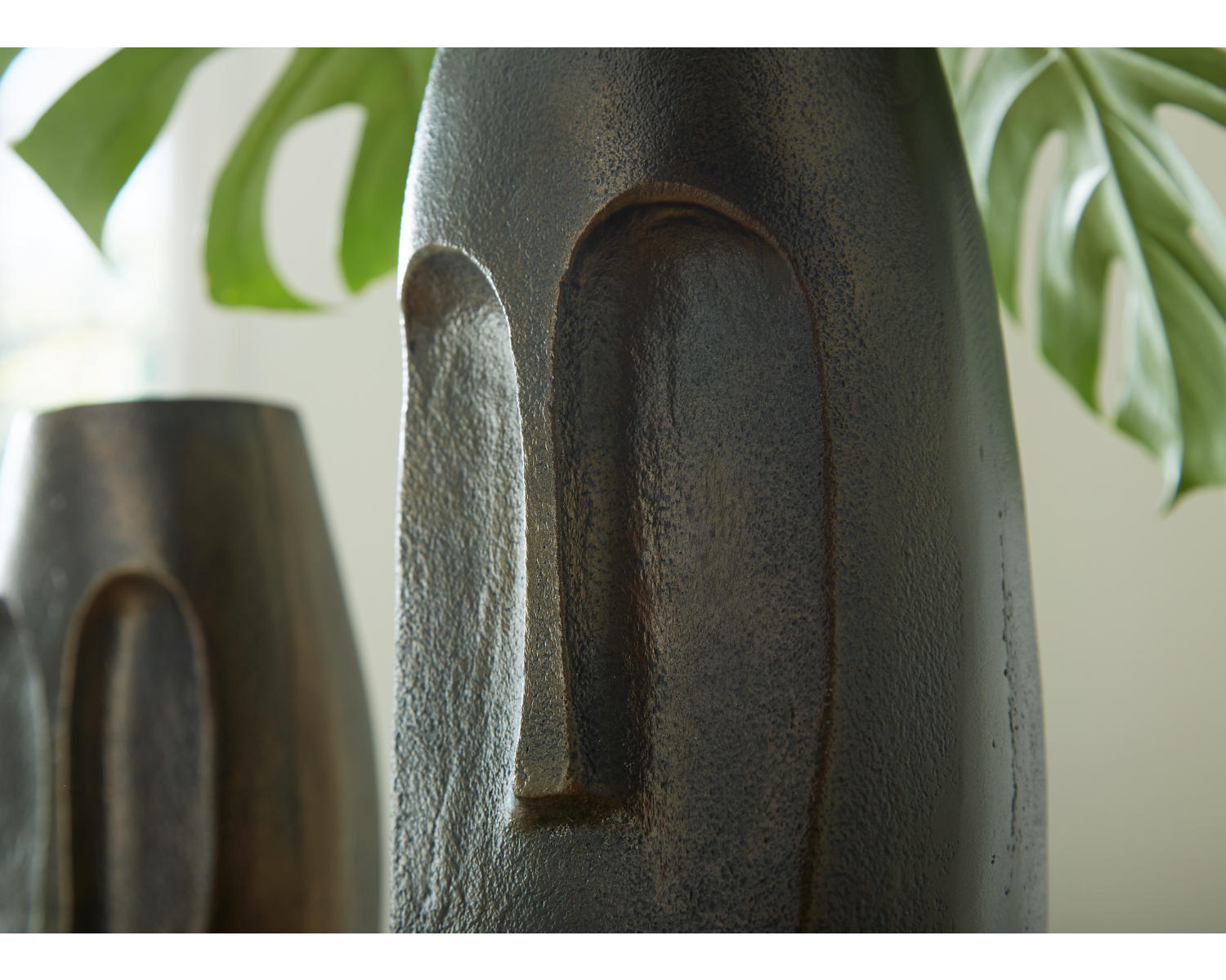 Elanman Vase