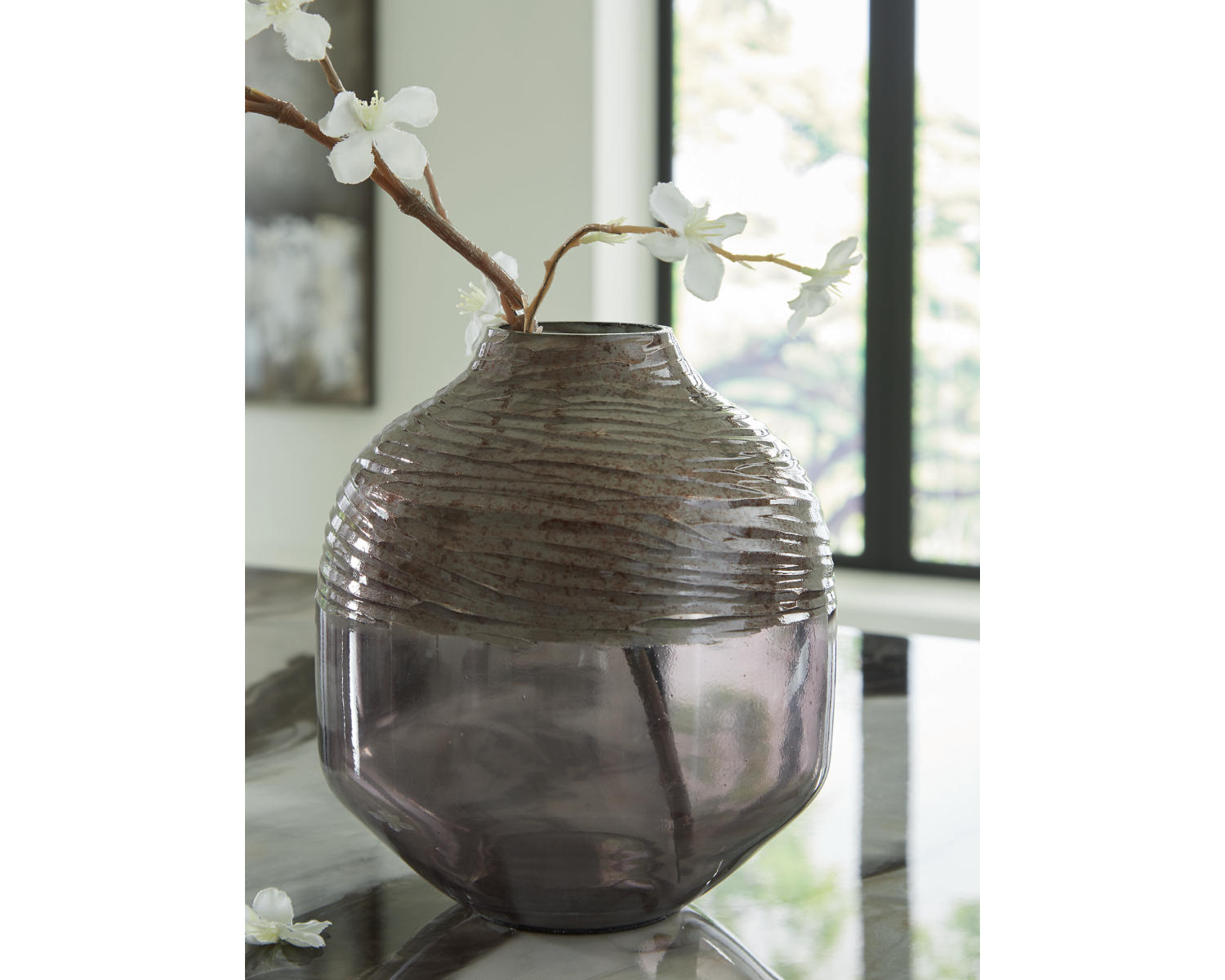 Harpwick Vase