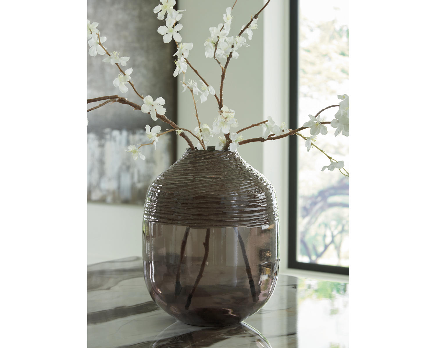 Harpwick Vase