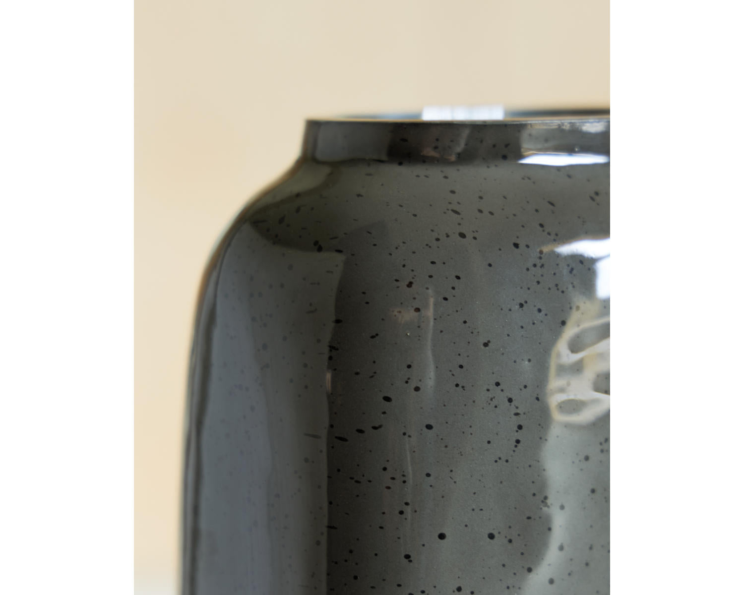 Kierlain Vase